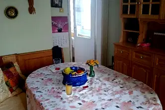 Тристаен апартамент с две бани в Бъкстон, София