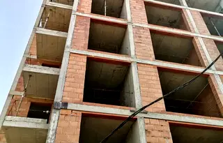 Тристаен апартамент с две бани в Бъкстон, София