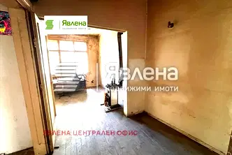Двустаен апартамент в София, Център