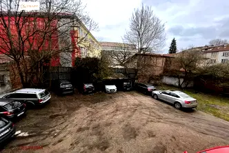 Двустаен апартамент с паркомясто в Център, София