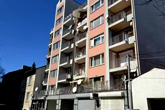 Двустаен апартамент в София, Център