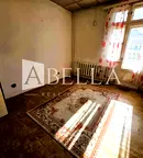 2-стаен апартамент в Център с южно изложение