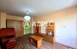 Двустаен апартамент в Център, София с югозападно изложение
