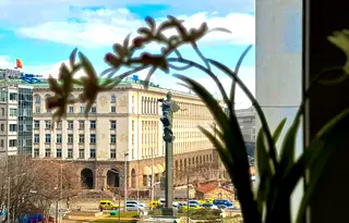 Двустаен апартамент с гледка в Център, София