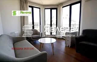 Тристаен апартамент в Център, София с паркомясто