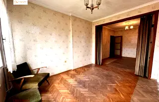 3-стаен апартамент в Център, София с южно изложение
