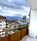 Просторен 3-стаен апартамент в Център, Руски паметник с тераса