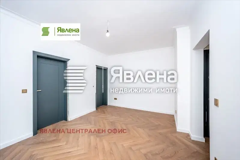 3-room apartment in Center, Sofia with terrace