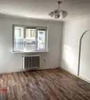 Тристаен апартамент с отделна кухня в центъра на София