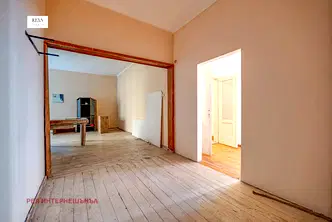 3-стаен апартамент на партер в Център, бул. Тотлебен