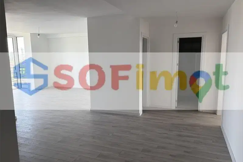 3-bedroom apartment in Sofiya, Centyr