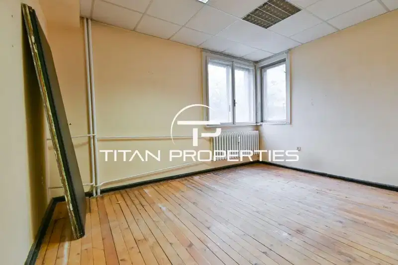 3-bedroom apartment in Sofiya, Centyr