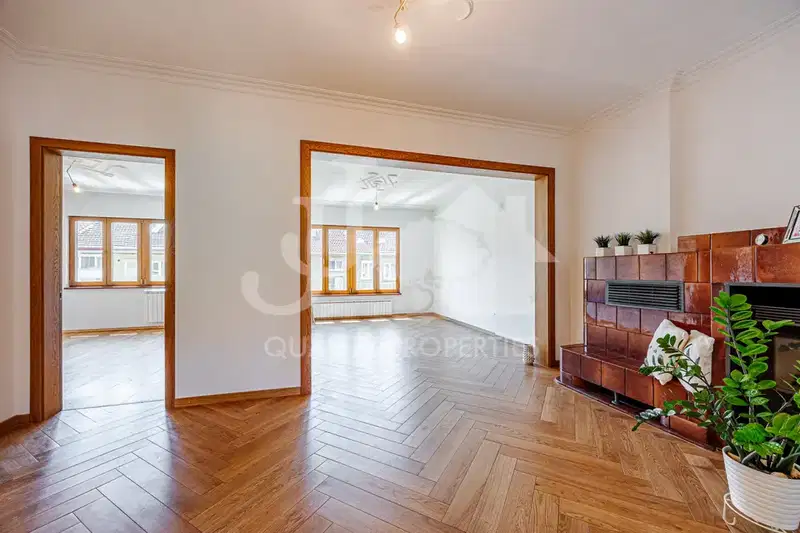 3-bedroom apartment in Sofiya, Centyr