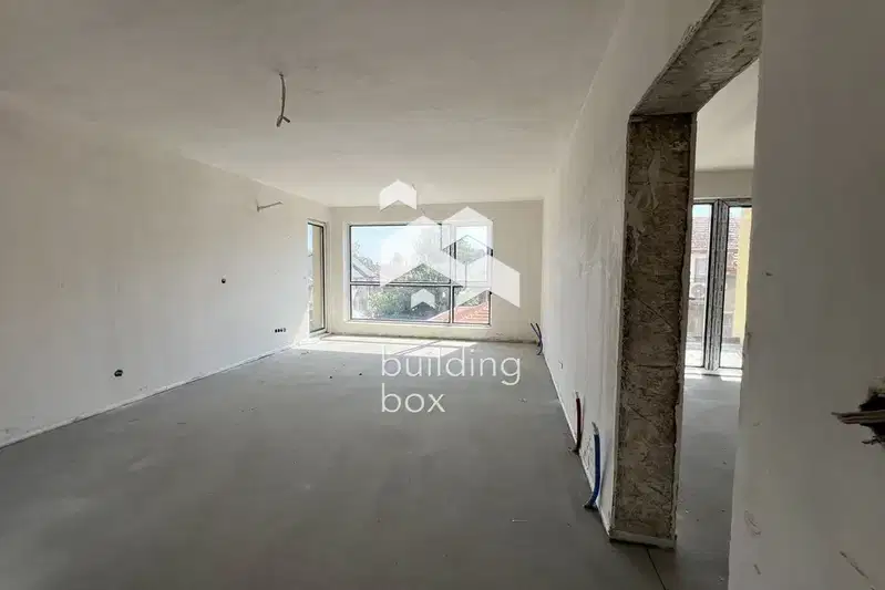 3-bedroom apartment in Sofiya, Centyr