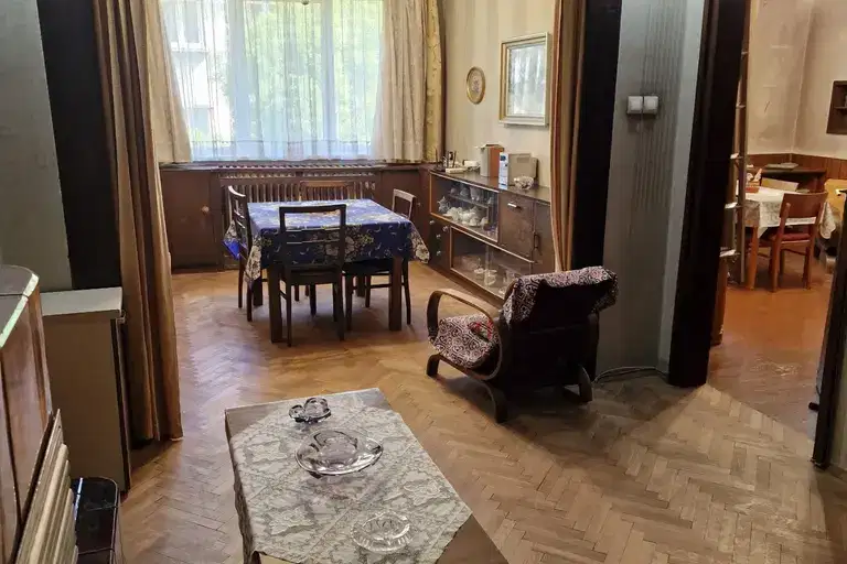3-bedroom apartment in Sofiya, Centyr