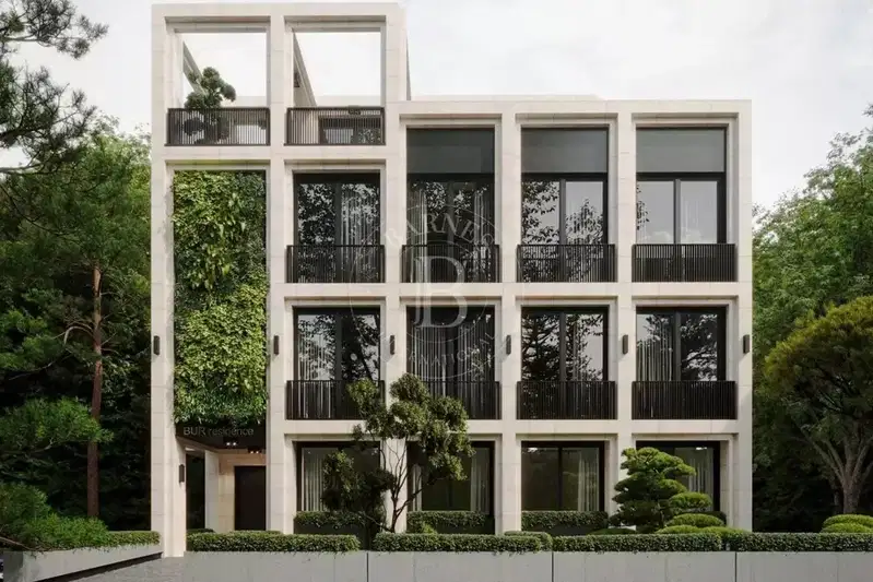 3-bedroom apartment in Sofiya, Centyr
