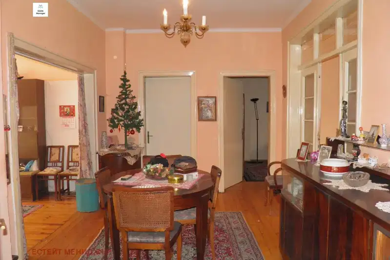 4-bedroom apartment in Sofiya, Centyr