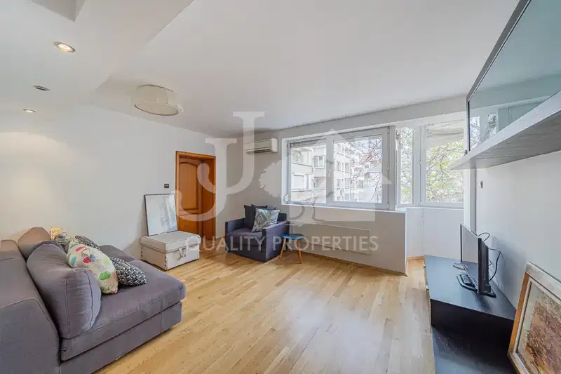 4-bedroom apartment in Sofiya, Centyr
