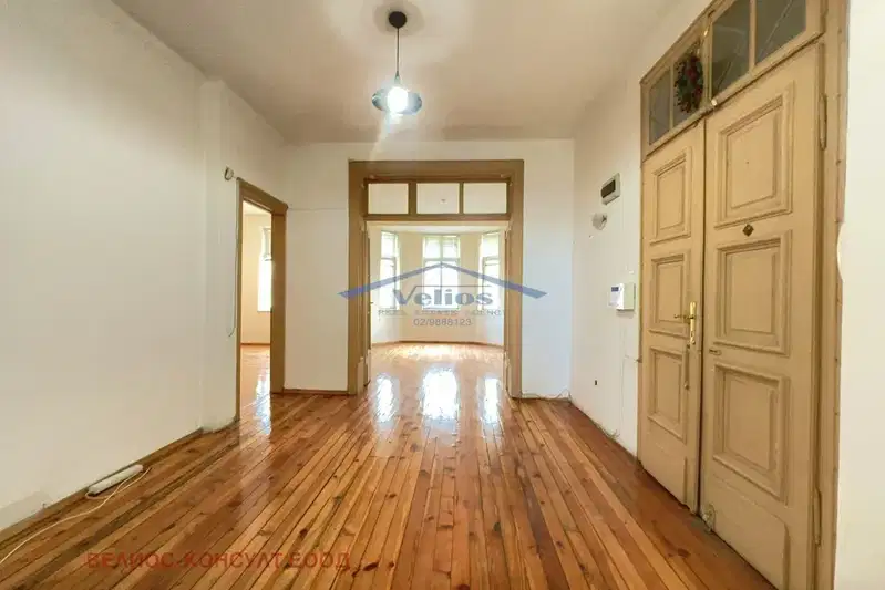 4-bedroom apartment in Sofiya, Centyr