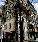 Четиристаен апартамент в Център, пл. Руски паметник с три балкона