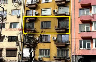 4-стаен апартамент с панорама към Витоша в Център, София