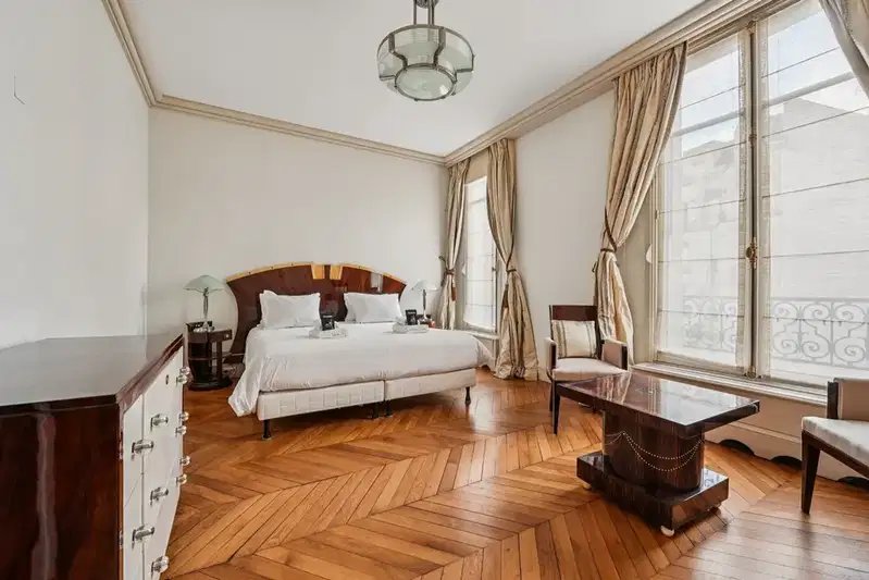4-bedroom apartment in Sofiya, Centyr