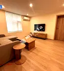 Двустаен апартамент с двор в Център, София