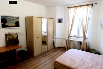 Двустаен апартамент в Център, пл. Орлов мост с южно изложение