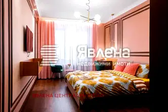 Двустаен апартамент в София, Център