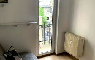 Двустаен апартамент в Център, пл. Орлов мост с балкон