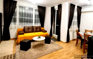 Двустаен апартамент с тераса в Център, София