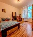 2-стаен апартамент в Център, София, тихо вътрешно дворно място