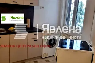 2-стаен апартамент в Център, София с южно изложение