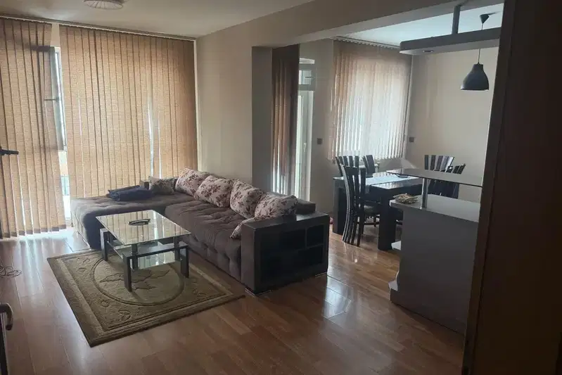 3-bedroom apartment in Sofia, Centyr