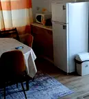 Тристаен апартамент в Център, ул. Бяло море, с паркомясто