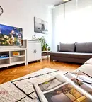 Тристаен апартамент с две тераси в Център, София