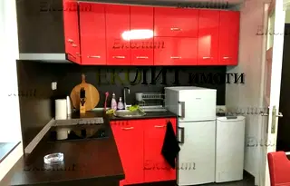 3-стаен апартамент в Център, София с тераса и асансьор