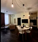 Тристаен апартамент с тераса в Център, ул. Будапеща