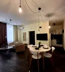 Тристаен апартамент с тераса в Център, София