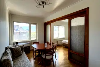 Тристаен апартамент с две спални в Център, бул. Патриарх Евтимий