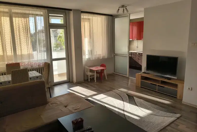 Three-room apartment with two terraces in Center, Sofia