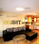 Просторен 3-стаен апартамент в Център с две тераси