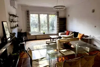 Тристаен апартамент с тераса в Център, София