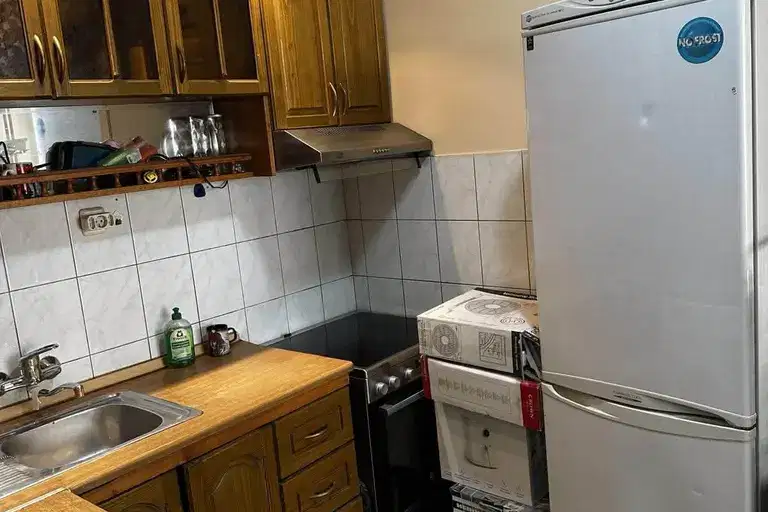 Четиристаен апартамент в Център, пл. Лъвов мост с тераса