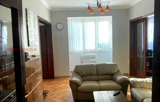 Четиристаен апартамент в Център, близо до метро Медицинска академия
