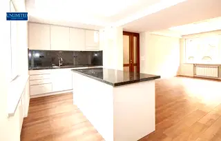 Многостаен апартамент в София, Център