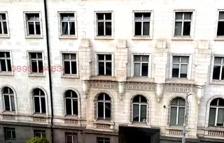 Четиристаен апартамент в Център, София с обновен вид