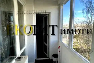4-стаен апартамент с две тераси в Център, София