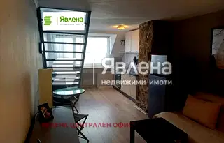 Двунивоен 1-стаен апартамент в Дианабад с асансьор