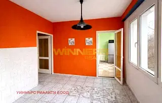 Двустаен апартамент с две тераси в Дианабад, София